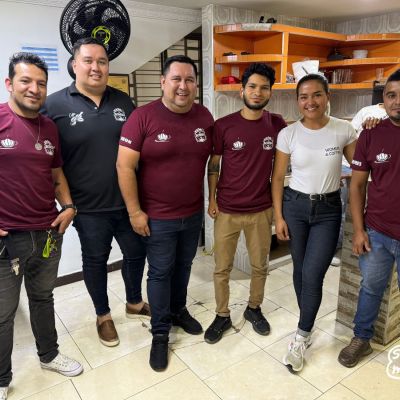 The El Bombo cupping lab team, with John, the founder 3rd from left. 
