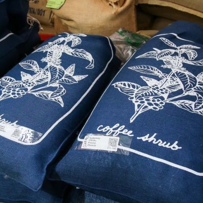 Coffee Shrub Blue Jute Drawstring Bag - 50 lb